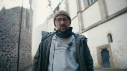 S2E12 - Behind the Mise