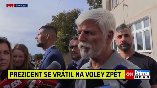 Prezident Petr Pavel se vrátil z dovolené a odvolil v Černoučku