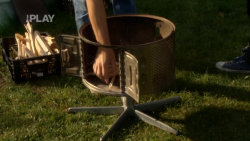 Domácí kutil: gril (z bubnu staré pračky)