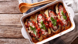 Melanzane alla parmigiana (Lilek a la parmigiana)