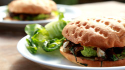 Houbový burger