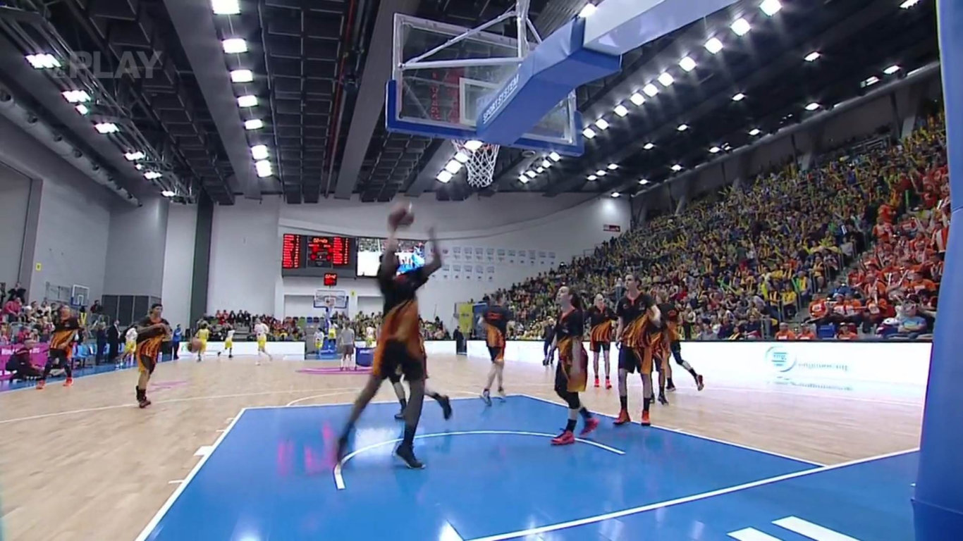 EWL Euroliga žen – Final Four 1. čtvrtina