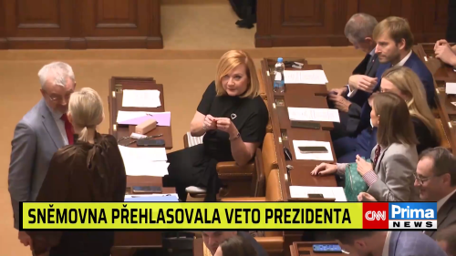 Sněmovna přehlasovala prezidentské veto