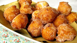 Frittelle di riso (Rýžový desert)