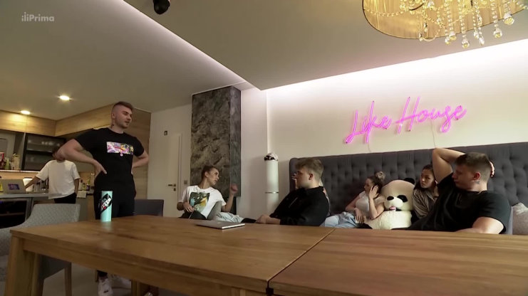 Náhled videa