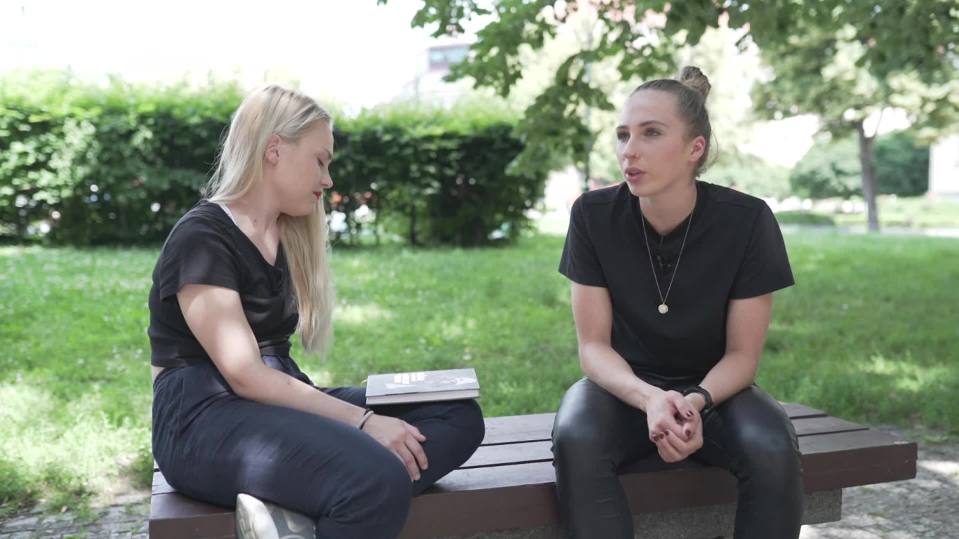 YouTube Talks - Rozhovor s Bárou Votíkovou