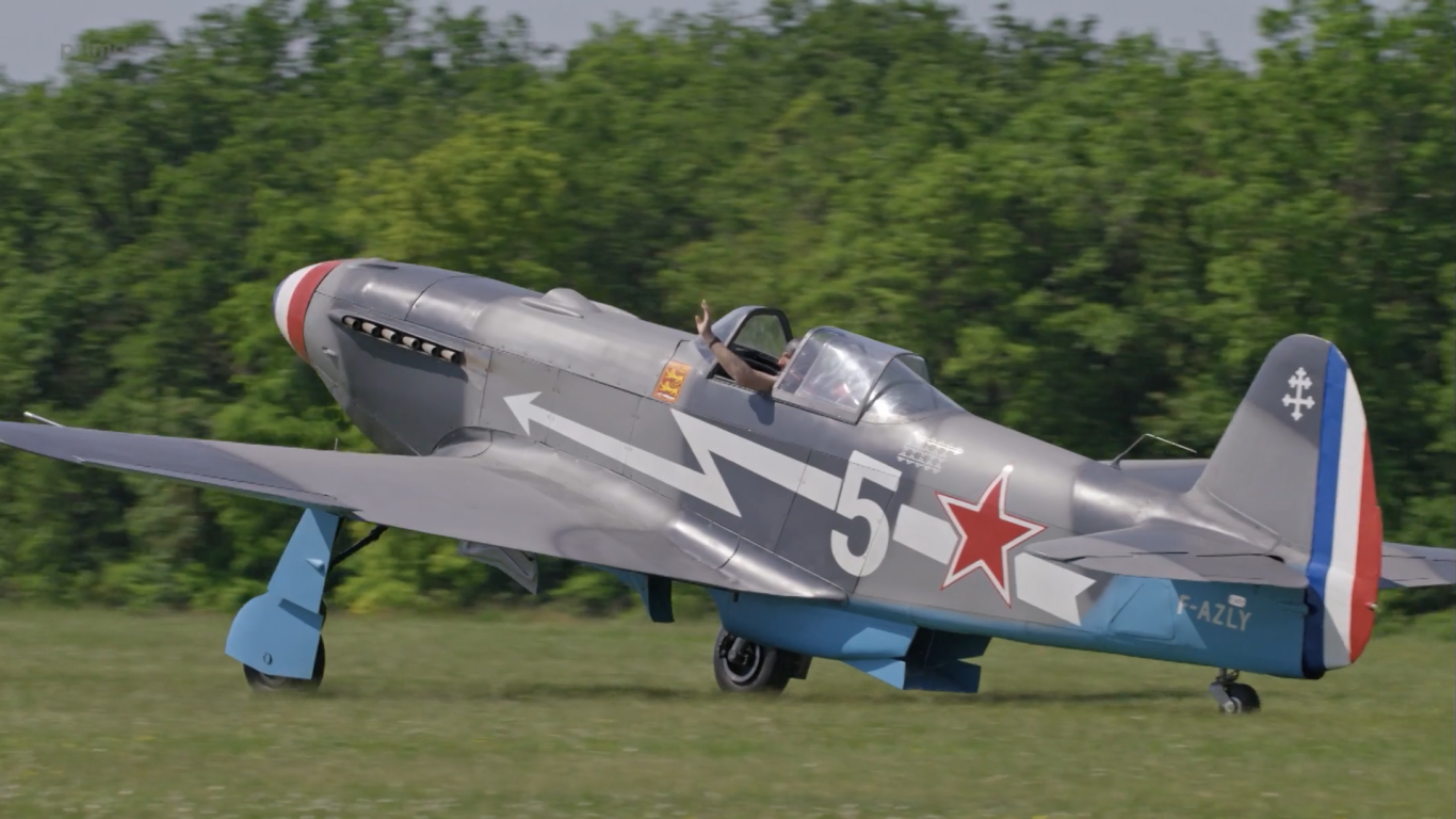 Příběhy rytířů nebes (4) - Jak-3