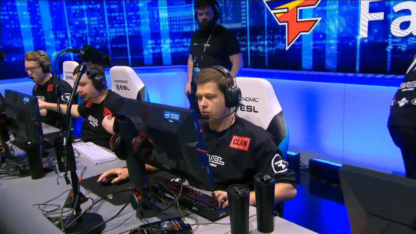 IEM Oakland - Grandfinále - NiP vs FaZe - Cache