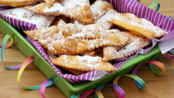 Cenci (Sladké konfety)