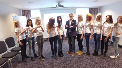 Finalistky České Miss 2016 - Domácí soustředění, farma Čapí hnízdo, díl 1