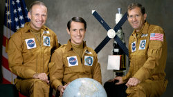 Objevitelé vesmíru