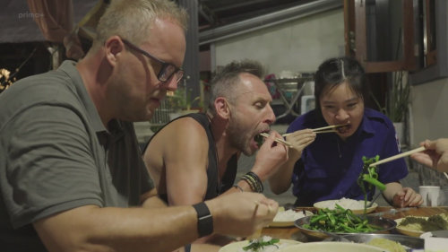 Tuňák s Milošem. První večeře - Asia Express (S1E10)