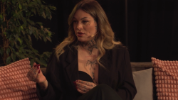 O tranzici se Zoe Black