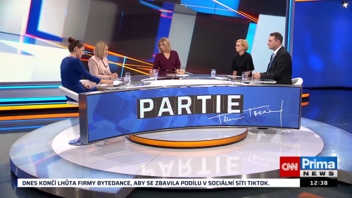 PARTIE TEREZIE TOMÁNKOVÉ, Eva Decroix, Danuše Nerudová, Kateřina Konečná, Radim Fiala - 19.1. v 11:55