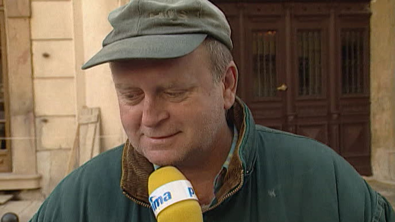 NND 11/122. Macků Galla, JUDr. Dočekal