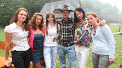 Farmář hledá ženu I SK (2)