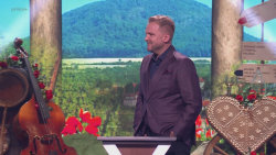 Jaro přichází i k Prachařovi a Kotkovi – Máme rádi Česko (S18E04)