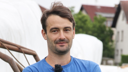 Čtvrtý den na farmách roste napětí a nervozita před blížícím se posledním vyřazováním.