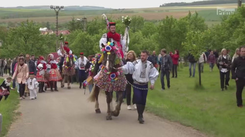 HLAVNÍ ZPRÁVY, 6.4. v 18:55
