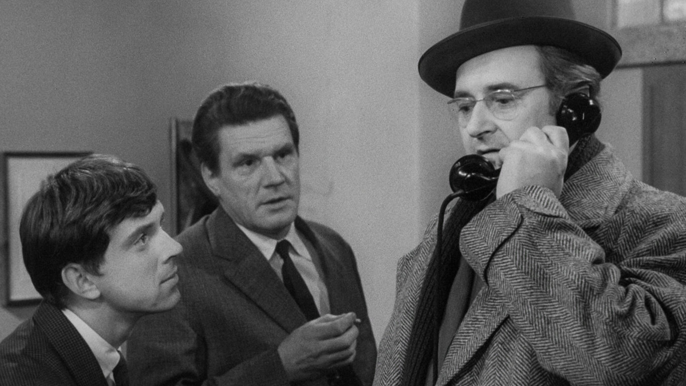 Na kolejích čeká vrah