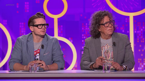 Libor Bouček vítá Adelu Vinczeovou s náležitou dávkou obdivu - Inkognito