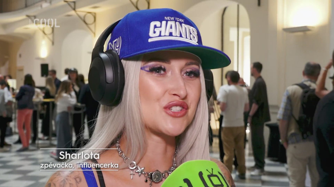 Sharlota vydělala milion korun za jednu kampaň