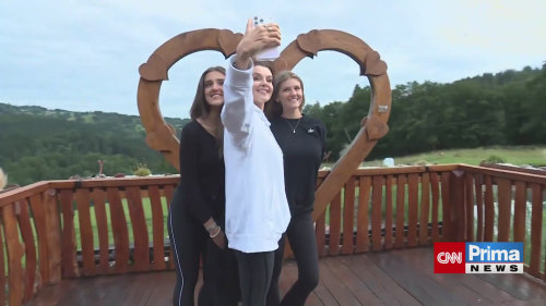 Iva Kubelková s dcerami si užívají dovolenou na horách