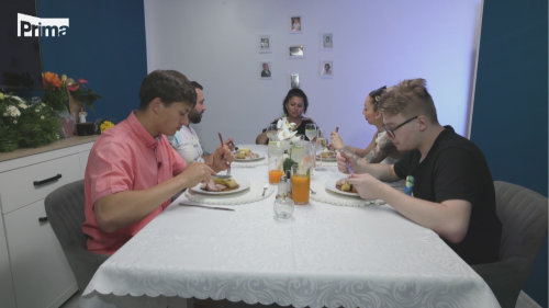 Tvrdé brambory - Prostřeno! S30 (159)