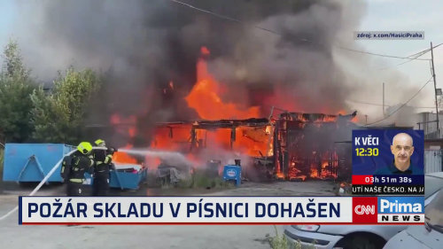 Požár skladu v Písnici