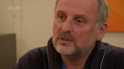 Velmi křehké vztahy