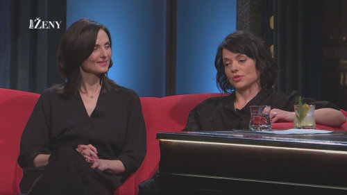 Herečka Jana Stryková a její sestra tanečnice Kateřina Stryková v Show Jana Krause (2025)