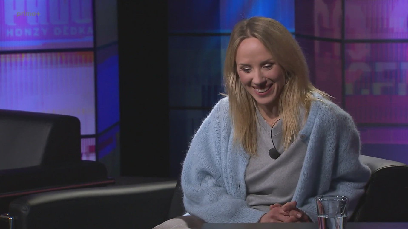 Herečka Petra Hřebíčková v 7 pádech Honzy Dědka (2026)