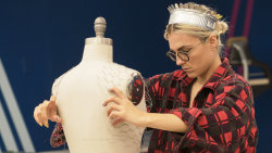 Amerika hledá návrháře