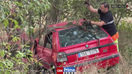 Nehoda za obcí Solopysky na Příbramsku (ZDROJ AKTU.CZ)