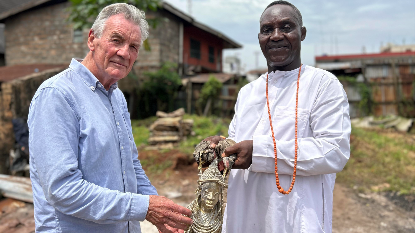 Michael Palin v Nigérii S1 (3)