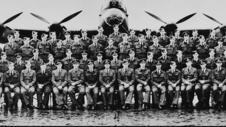 Dambusters: Bořitelé hrází S1 (2)