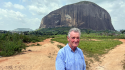 Michael Palin v Nigérii S1 (2)