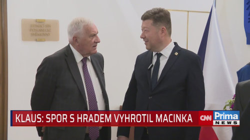 Klaus: Spor s Hradem vyhrotil Macinka