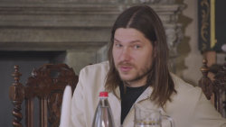 S2E9 - Co jste v díle neviděli (1/3)