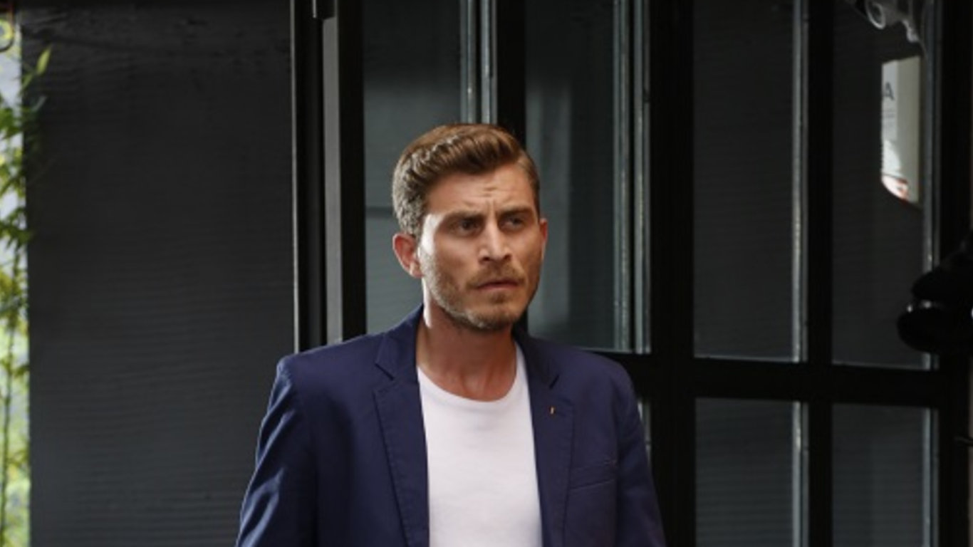 Kdo s koho