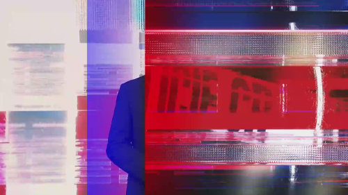 VIDEO: Riskantní předjíždění u Komárna. Nebezpečný manévr řidiče málem skončil fatálně