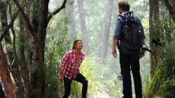 Slunečno, místy vraždy