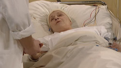 Velmi křehké vztahy