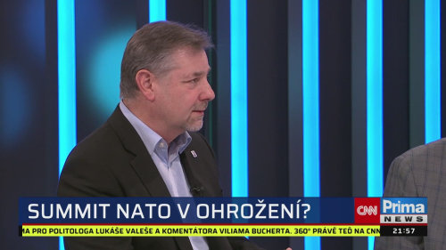 360°, 27.4. v 21:59 - P. Růžička, R. Koten, B. Činčila, M. Hlavatý, L. Valeš, V. Buchert