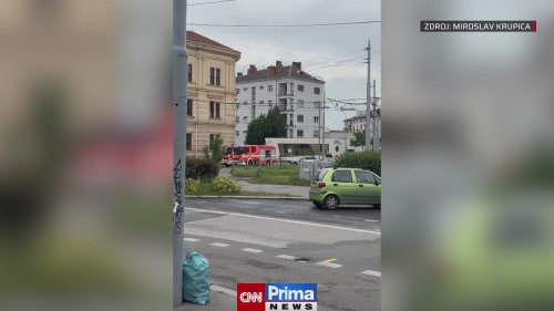 Policisté a hasiči zasahují u školy na Mendlově náměstí