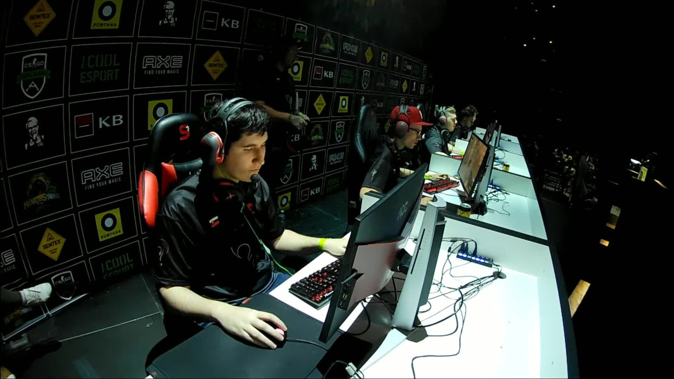 CS:GO COOL LIGA (30)