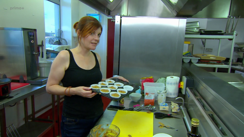 Prostřeno v Británii S1 (59)