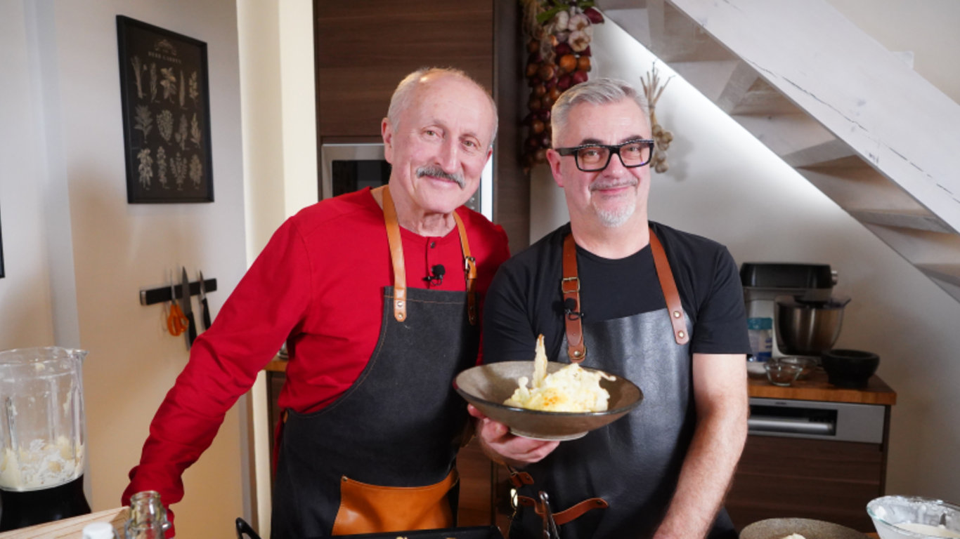 Klíč k novému balkónu, květák beze zbytků, hodiny z dortové formy, šperky z rostlin, jarní škůdci
