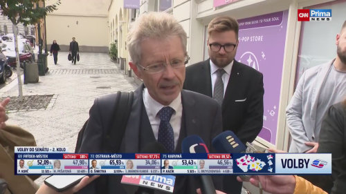 Tiskový brífink Miloše Vystrčila