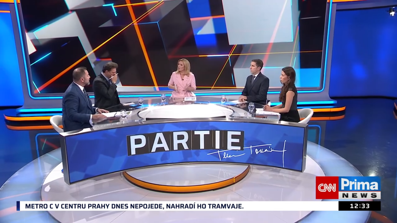 Druhá část Partie: Vondráček, Stojanová, Haas i Červený